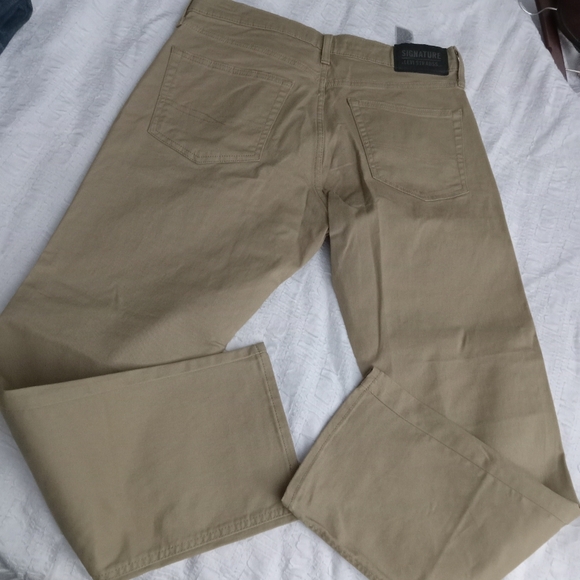 Levi Strauss size 32×30 - Picture 2 of 3